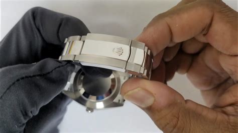 accorciare bracciale rolex datejust|rolex link clasp adjustment.